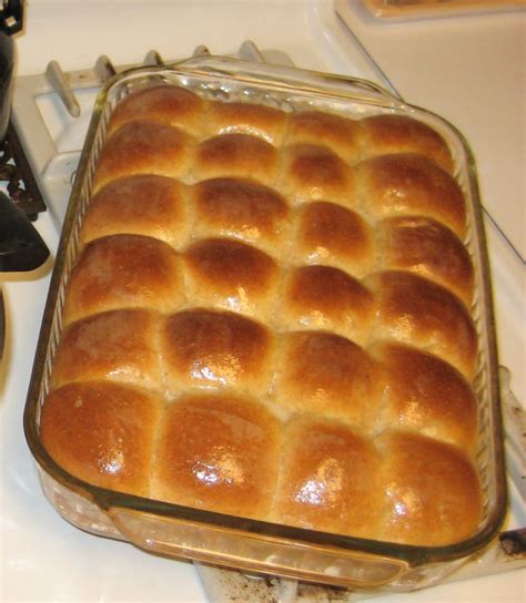Perfectly Easy Dinner Rolls