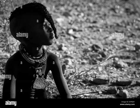 Page 2 Young Himba Girls High Resolution Stock Photography And Images
