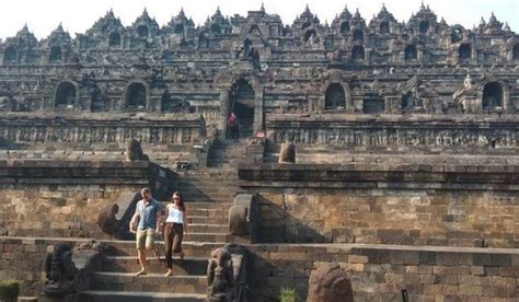 Tahukah Anda Candi Borobudur Merupakan Candi Budha Terbesar Di Dunia