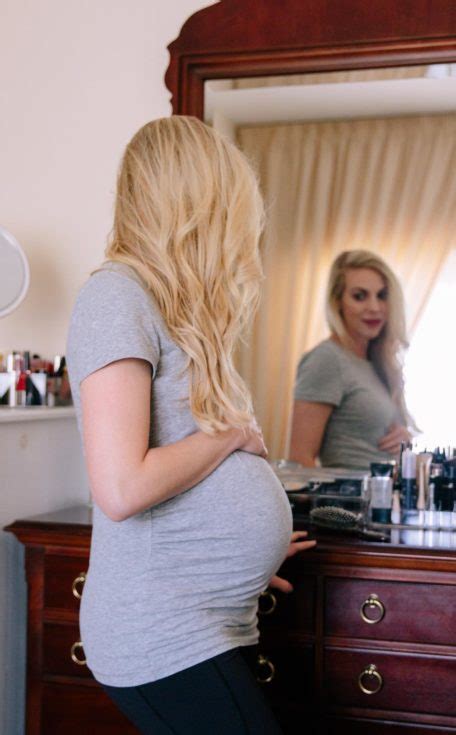 hello third trimester 28 week pregnancy update meagan s moda
