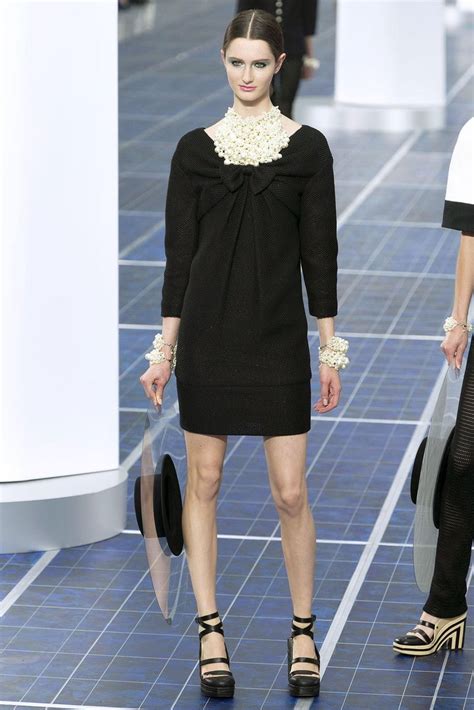 Chanel Spring 2013 Runway Black Woven Dress With Bows 10 At 1stdibs