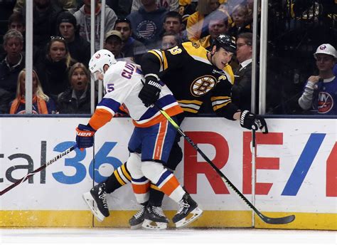 Zdeno Chara Still A Big Reason Why The Bruins Are Successful The