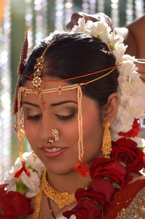 Indian Wedding So Beautiful Indian Wedding Makeup Bridal Makeup Bindi Girls Dream Ever