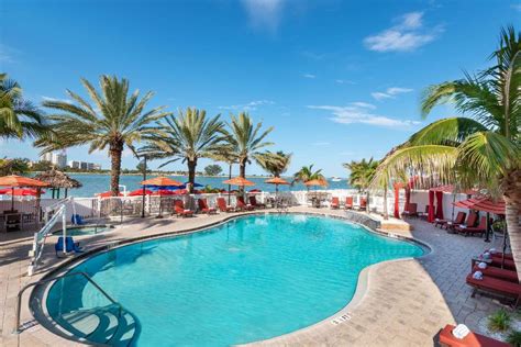Hampton Inn And Suites Clearwater Hotel Clearwater Fl Deals