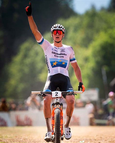 Find the perfect mathieu van der poel stock photos and editorial news pictures from getty images. Mathieu van der Poel: "Me daré tres años más para ...