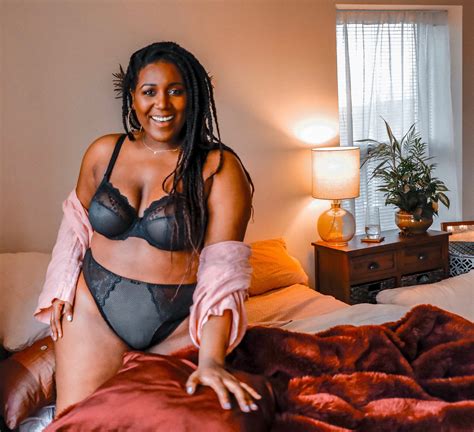 how to love the skin you re in — plus size fashion influencer and consultant