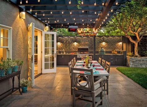 How To Design The Perfect Outdoor Seating Area