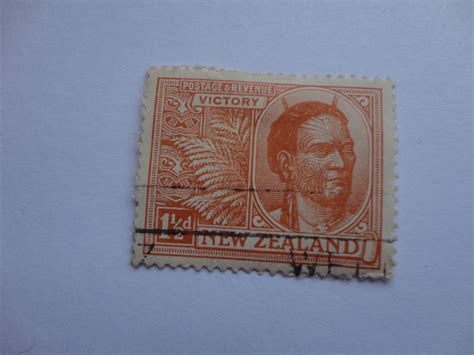 1 12d Victory Old New Zealand Postage Stamps Postage Stamps Stamp