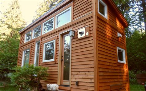 Micro cottage floor plans and tiny house plans with less than 1,000 square feet of heated space (sometimes a lot less), are both affordable and cool. Home Elements And Style Prefab Green Homes Oregon High-end ...