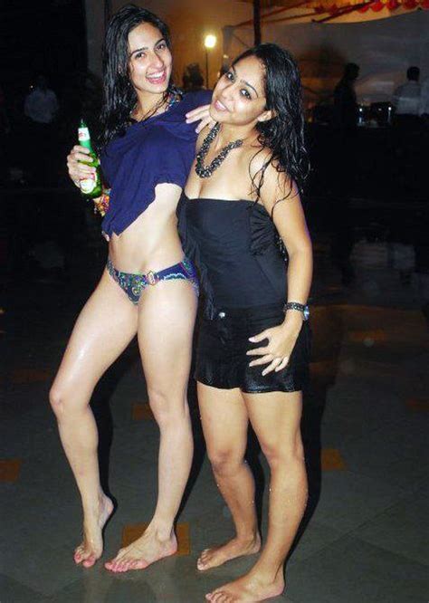 Hot And Sexy Girl Photos Mumbai Pool Party Indian