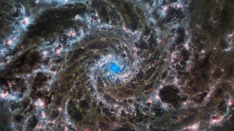 La espectacular Galaxia Fantasma y otros remolinos cósmicos que ha