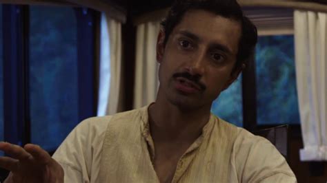 Rizwan riz ahmed (nascido em 1 de dezembro de 1982), também conhecido como riz mc, é um ator e rapper britânico. Riz Ahmed: THE SISTERS BROTHERS - YouTube