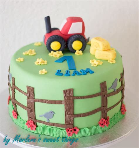 A tractor is an engineering vehicle specifically designed to deliver a high tractive effort (or torque) at slow speeds, for the purposes of hauling a trailer or machinery such as that used in agriculture, mining or construction. Marlene's sweet things: Traktor-Torte
