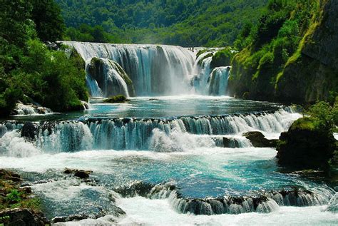 Štrbački Buk Waterfall Bosnia National Park Una Reurope