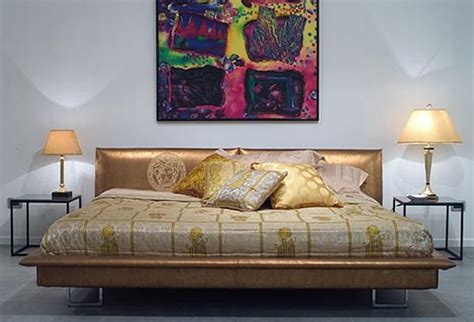 Embellish your rooms and create your unique home environment with eclectic designs and iconic prints. Spencer Bed - Versace Home Collection | Versace home ...