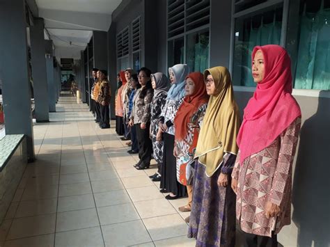 Siap ppdb online, adalah sebuah sistem yang dirancang untuk melakukan otomasi seleksi penerimaan siswa baru (psb), mulai dari proses pendaftaran, proses. Memperingati Hari Ulang Tahun Ke-19 Provinsi Banten ...
