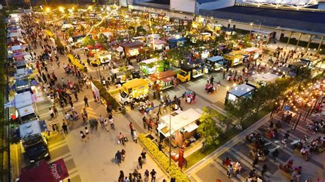 Event kuliner besar ini dinamakan penang international food festival (piff). Largest Food Truck Rally In The World At Penang ...
