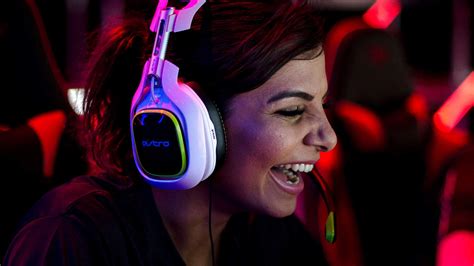 girl gamer esports festival sydney