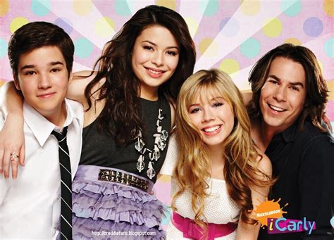 In 2020 it was announced that there would be an icarly reboot. Pin by Allyson Hill on iCarly | Icarly, Icarly cast, Icarly and victorious