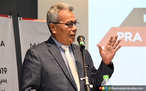 In line with the objective of the dkn2030 in structuring and. Protege ganti SL1M, galak graduan jadi usahawan | Free ...