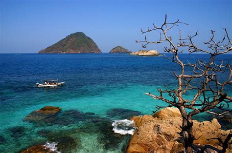 Kalau sekali seumur hidup tak bercuti di langkawi, boleh kata tak kota kinabalu merupakan tempat menarik di malaysia bergunung paling popular. 12 Pulau Menarik Di Malaysia Yang Tak Popular. Tapi Cantik!