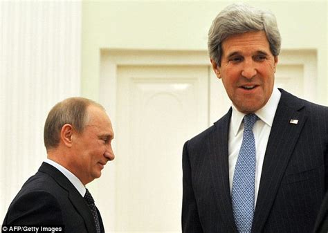 Vladimir Putin keeps John Kerry waiting for THREE HOURS during visit to 