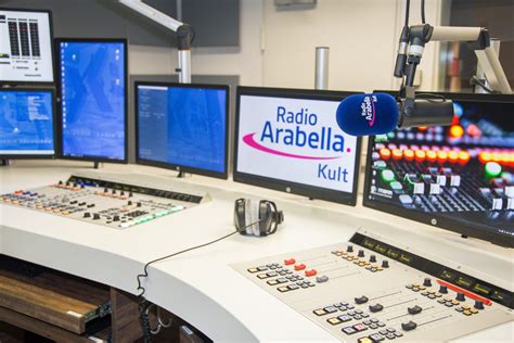 Bank Laufend Politisch Radio Arabella Kult Frequenz Manöver Furchtlos