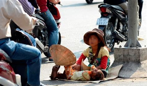 Nha Trang Authorities To Reward Those Spotting Beggars With Cash
