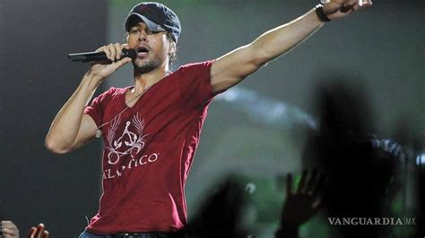 Enrique Iglesias Confirma Que Se Desnudar Si Espa A Gana Mundial