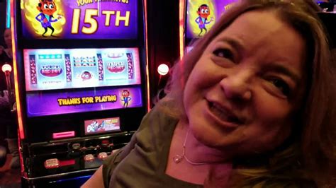 ladies night out slot cats 1st slot tournament 300 group pull fu dao le tracey spins the