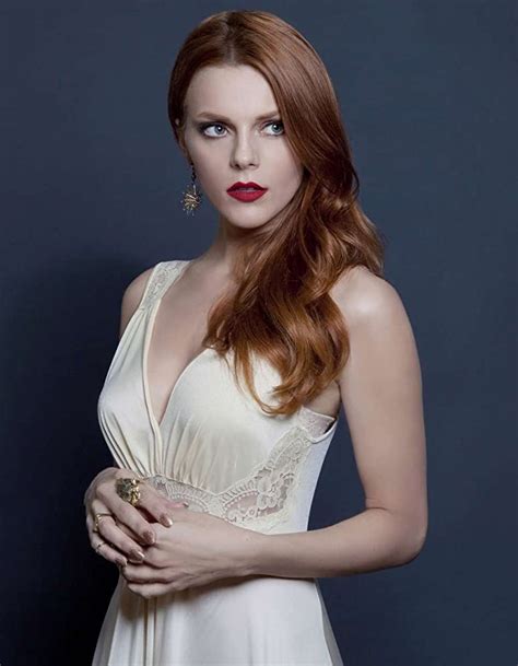 Amber skye noyes is an american actress, singer and songwriter. Amber Skye Noyes | MacGyver Wiki | Fandom