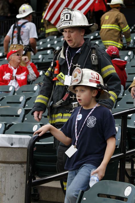Climbing To Remember Lancaster Event Honors 343 Fdny Firefighters Who