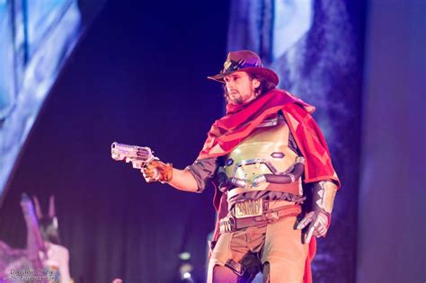 The Most Mind Blowing And Astonishing Cosplay From Blizzcon 2015