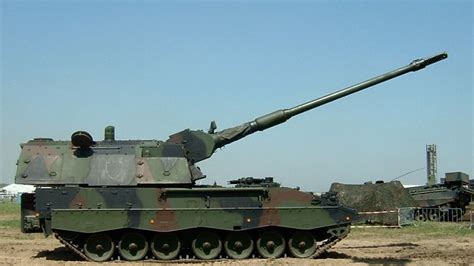 Guerra Tanques alemães PzH 2000 chegam à Ucrânia diz porta voz