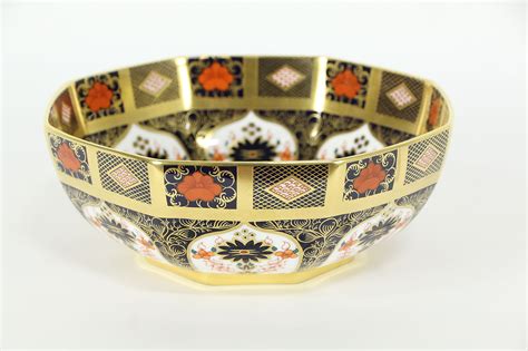 Sold Traditional Imari Royal Crown Derby 8 14 Octagonal Bowl 35554