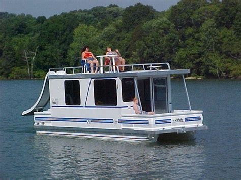 Jul 19, 2021 · browse our inventory of new and used dump trucks for sale near you at truckpaper.com. Catamaran Cruisers Houseboat Manufacturer | Pontoon ...