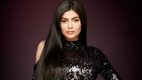 3840x2160 Resolution 2018 Kylie Jenner Portrait 4k Wallpaper
