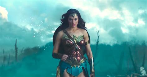 Gal Gadot As Wonder Woman The Unaffiliated Critic