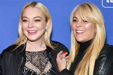 Lindsay And Dina Lohan Party Together And More Star Snaps Page Six