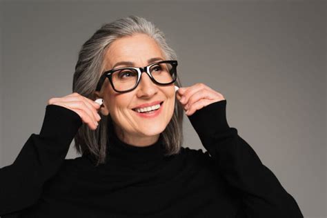 The Best Colors To Wear With Gray Hair And A Few To Avoid
