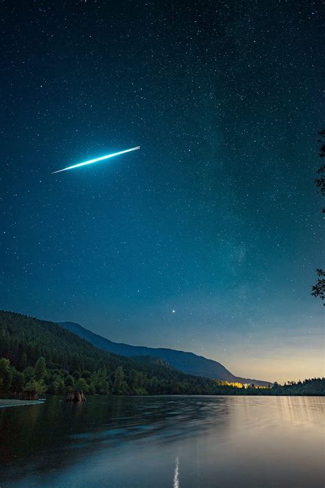 Meteor Galaxy Meteorite Night Sky Hd Phone Wallpaper Peakpx