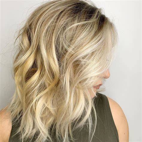 26 Fantastic Medium Blonde Hair Color Ideas Hairstyles Vip