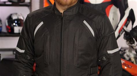 The jacket is made with an exceptionally durable chassis, and is designed to be waterproof and warm. Tour Master Sonora Air 2.0 Jacket Review at RevZilla.com ...