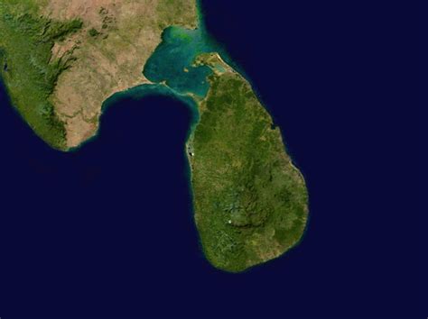 Sri lanka, bis 1972 ceylon, ist ein inselstaat im indischen ozean. Landkarte Sri Lanka (Satellitenkarte) : Weltkarte.com ...