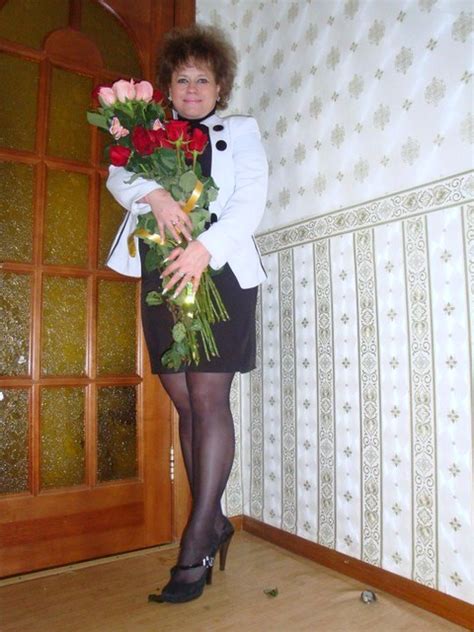 Attractive Mature Womeninclnice Legs A Gallery On Flickr