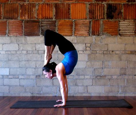 25 Advanced And Different Yoga Poses | POPSUGAR Fitness ...