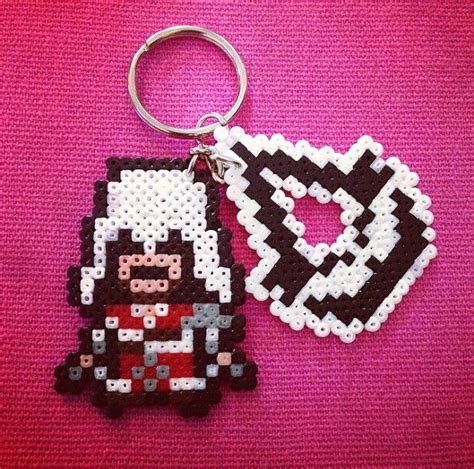 8bit Sprite Assassin S Creed Ezio Logo Keyring Hama Beads Patterns