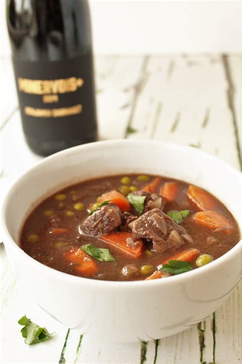 Slow Cooker Beef In Red Wine