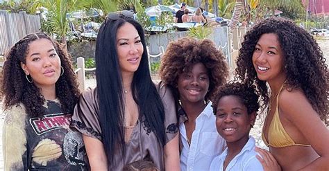 People Kimora Lee Simmons Side Responds To Ex Russell Simmons Fraud