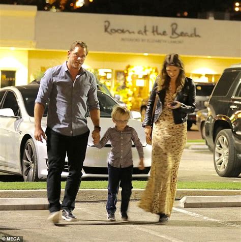 His son jack was in attendance, along with. Chris Pratt passionately kisses new girlfriend Katherine ...